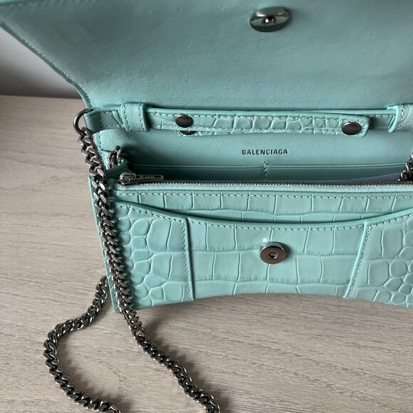 NWT Balenciaga Wallet On Chain Green Acqua Shiny Croc Embossed Leather - Picture 5 of 11